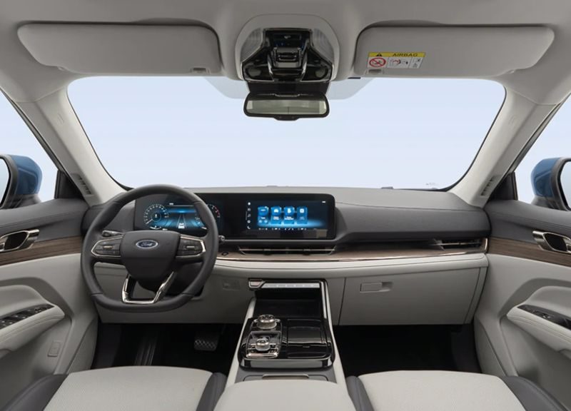 12-Inch Center Touch Screen with Apple CarPlay® and Android AutoTM